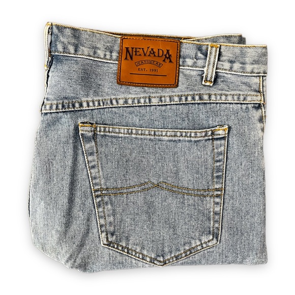 Nevada Vintage Light Wash Straight Leg Jeans - Picture 2 of 9